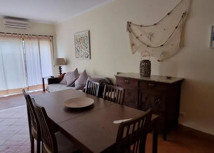 Meia Terrace Apartment *