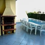 Meia Terrace アパート ラゴス