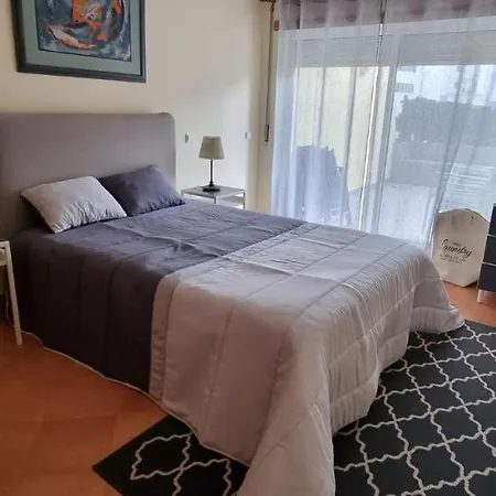 Meia Terrace Лагуш